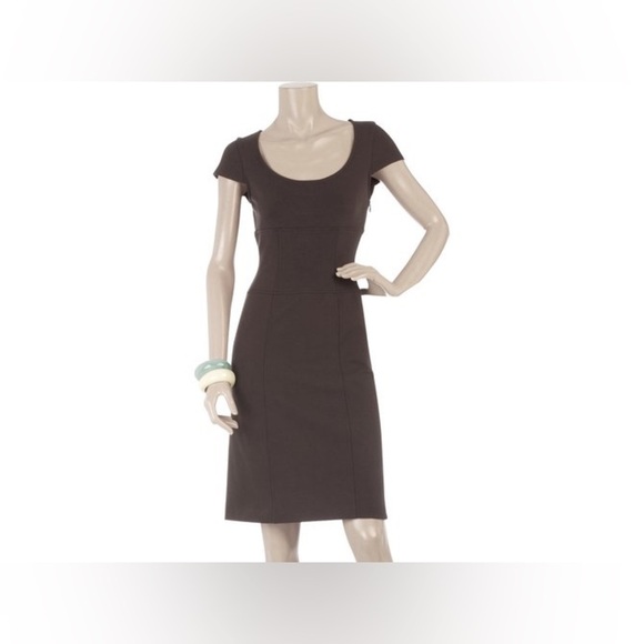 Diane Von Furstenberg Domino Dress in Chocolate - Size 10 - Picture 2 of 3